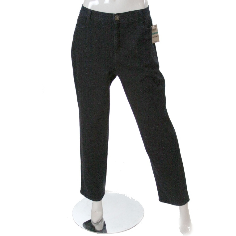 Style&co Tummy Control Slim Leg Jeans Size 16